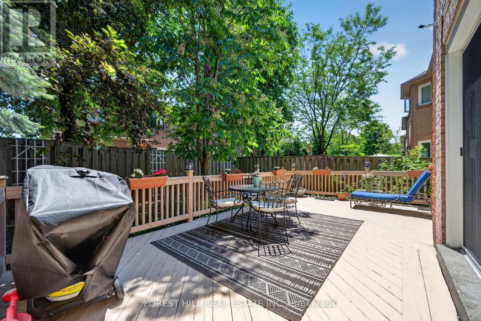 43 ROCKWOOD CRESCENT - 37