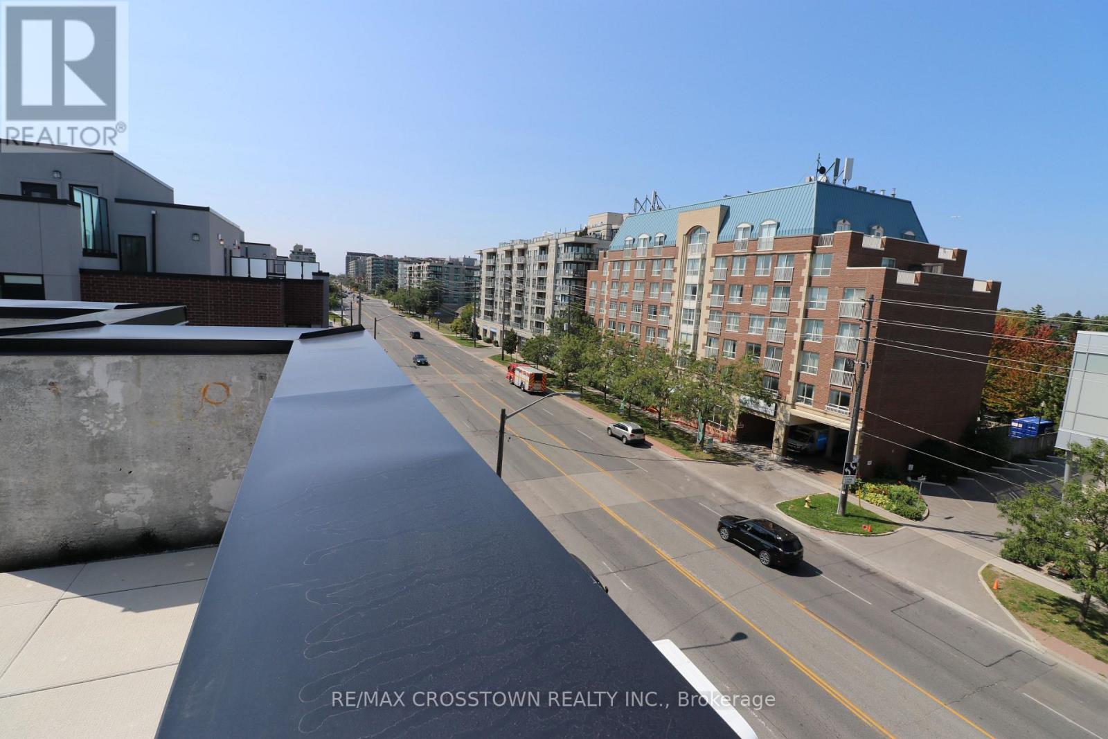 3RD – 57-861 SHEPPARD AVENUE W