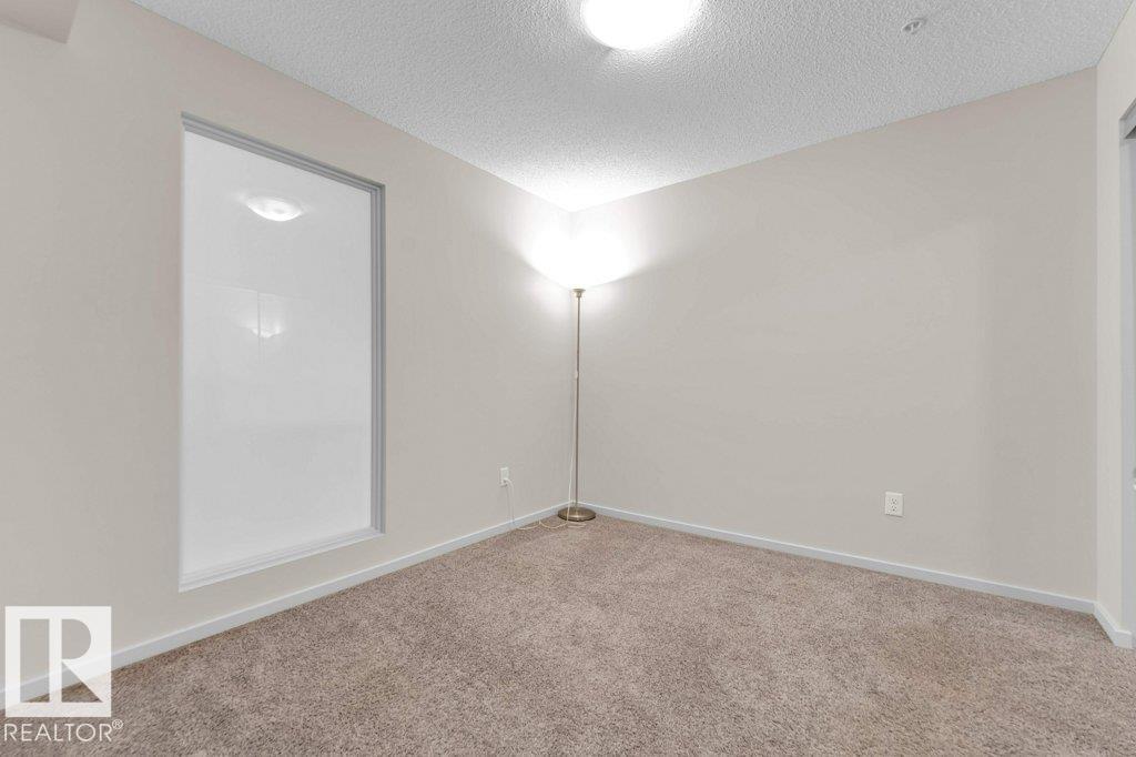 #116 5404 7 AV SW — photo 19