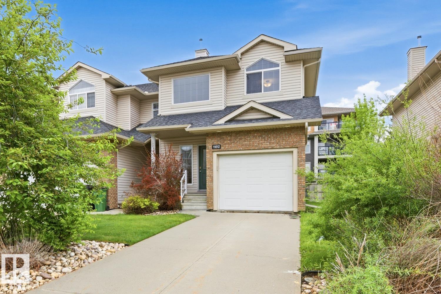 11612 11 AV SW - 1