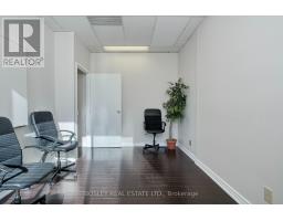 800 - 920 Yonge Street, Toronto, ON M4W3C7 Photo 13