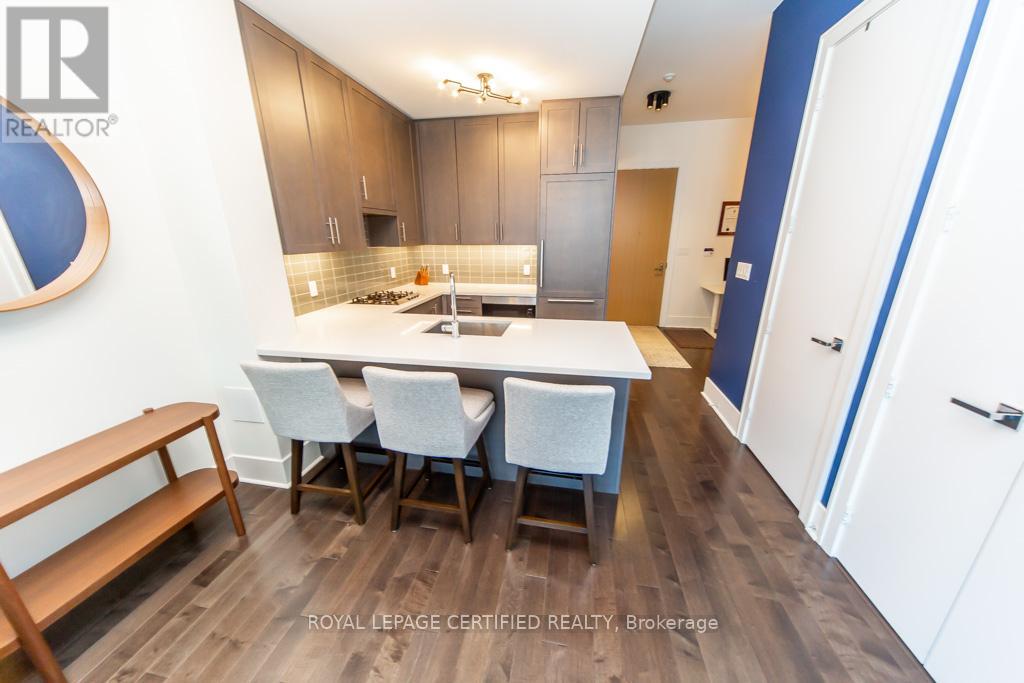 #928 29 QUEENS QUAY STREET E - 16