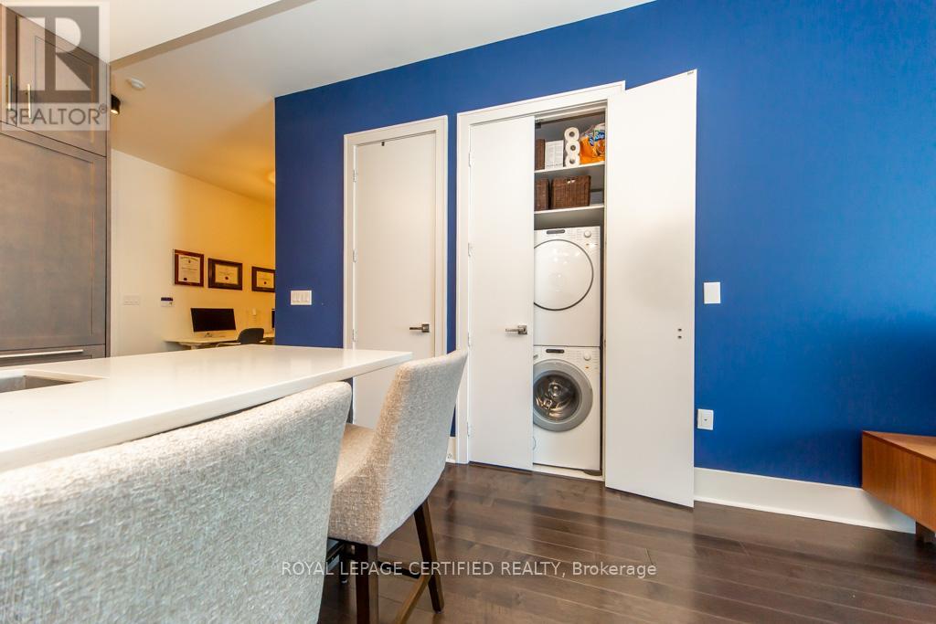 #928 29 QUEENS QUAY STREET E - 33