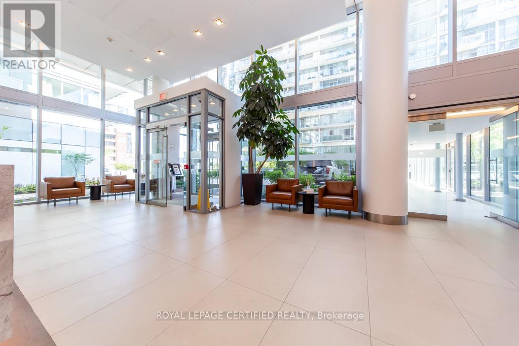 #928 29 QUEENS QUAY STREET E - 5