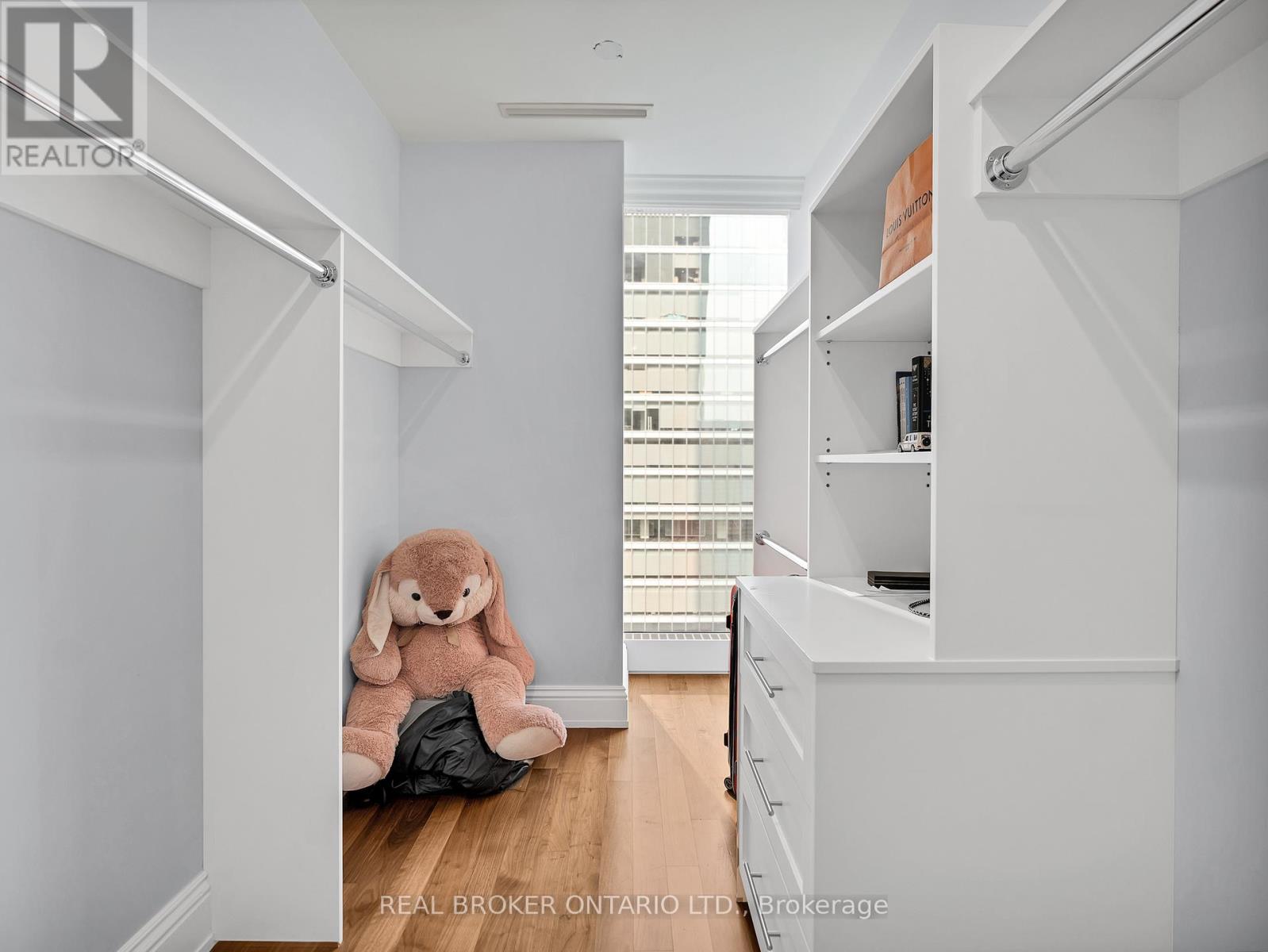 #3803 183 WELLINGTON STREET W - 15