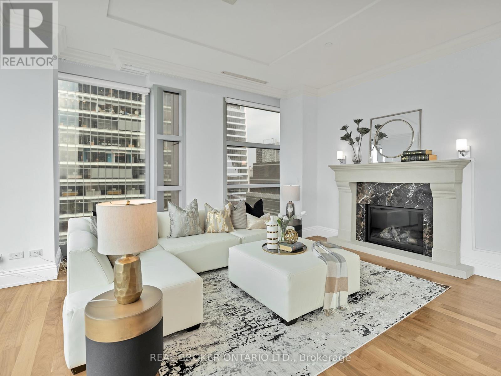 #3803 183 WELLINGTON STREET W - 27