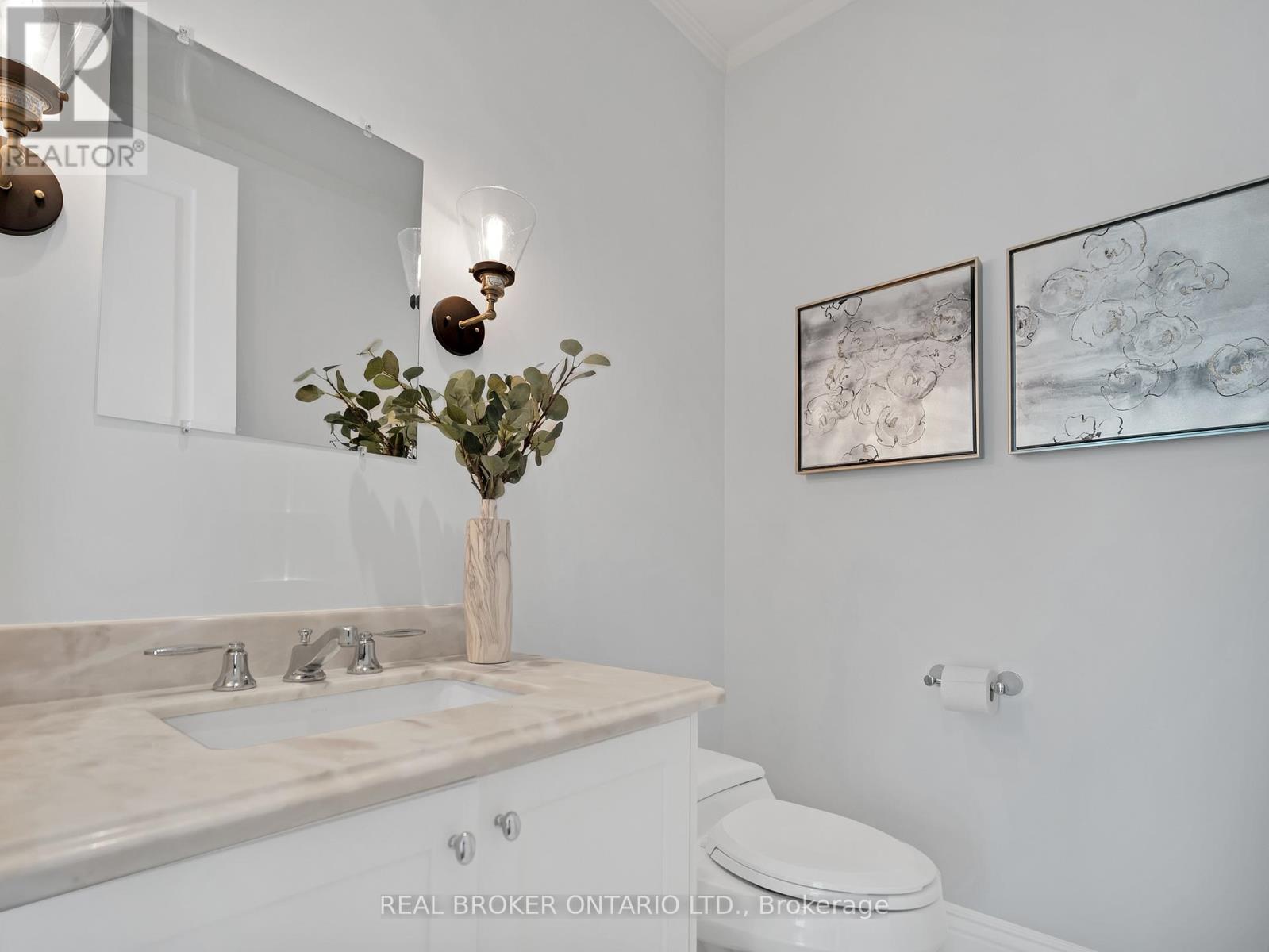#3803 183 WELLINGTON STREET W - 9