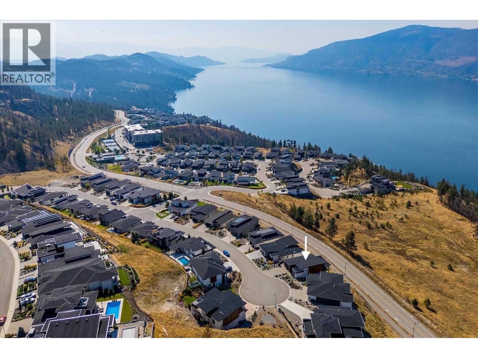 9814 Beacon Hill Crescent - 60