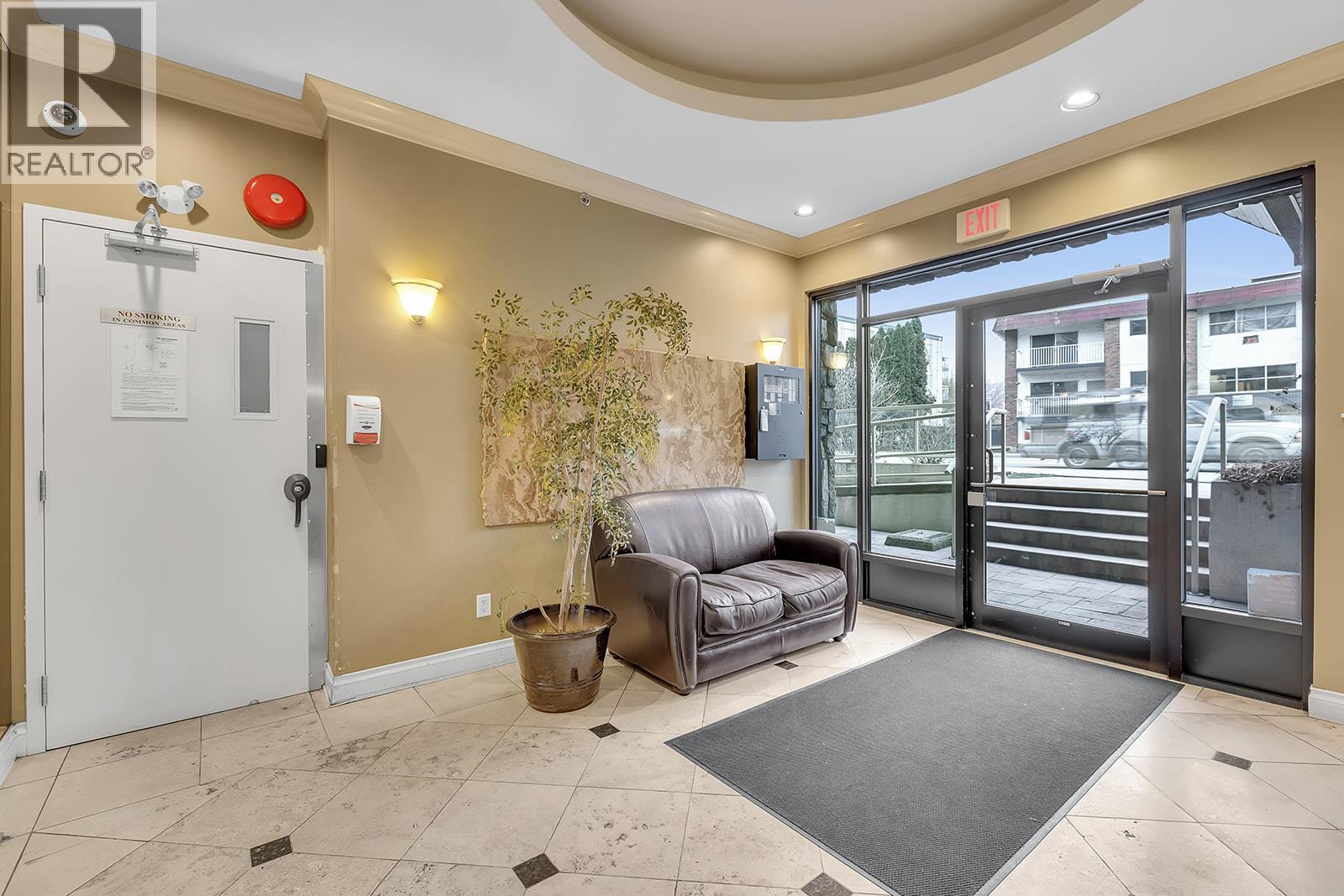 103 1965 Pandosy Street, Kelowna