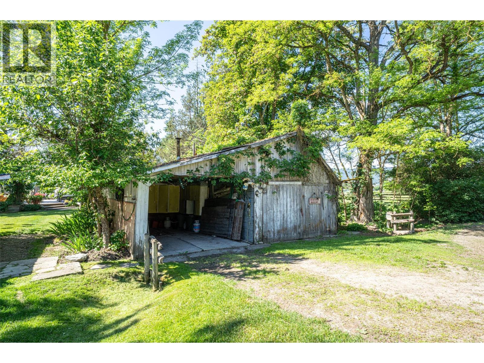 749 Enderby - Grindrod Road - 71