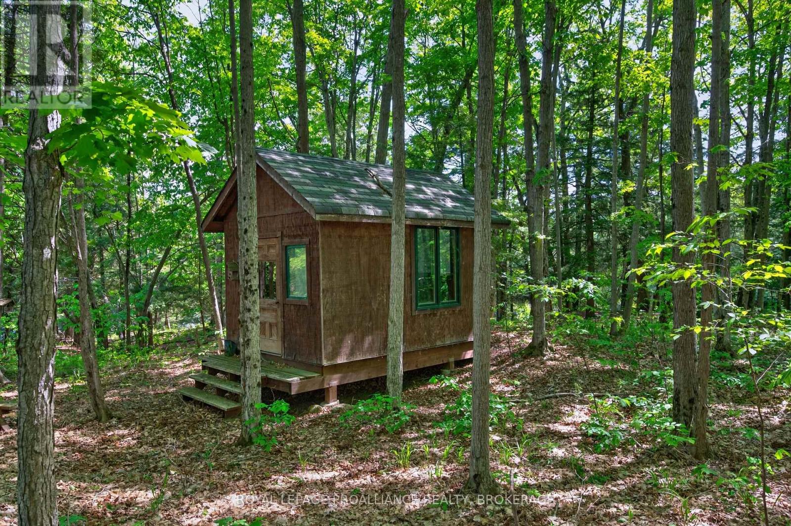 1147 SHADOW LANE - 22