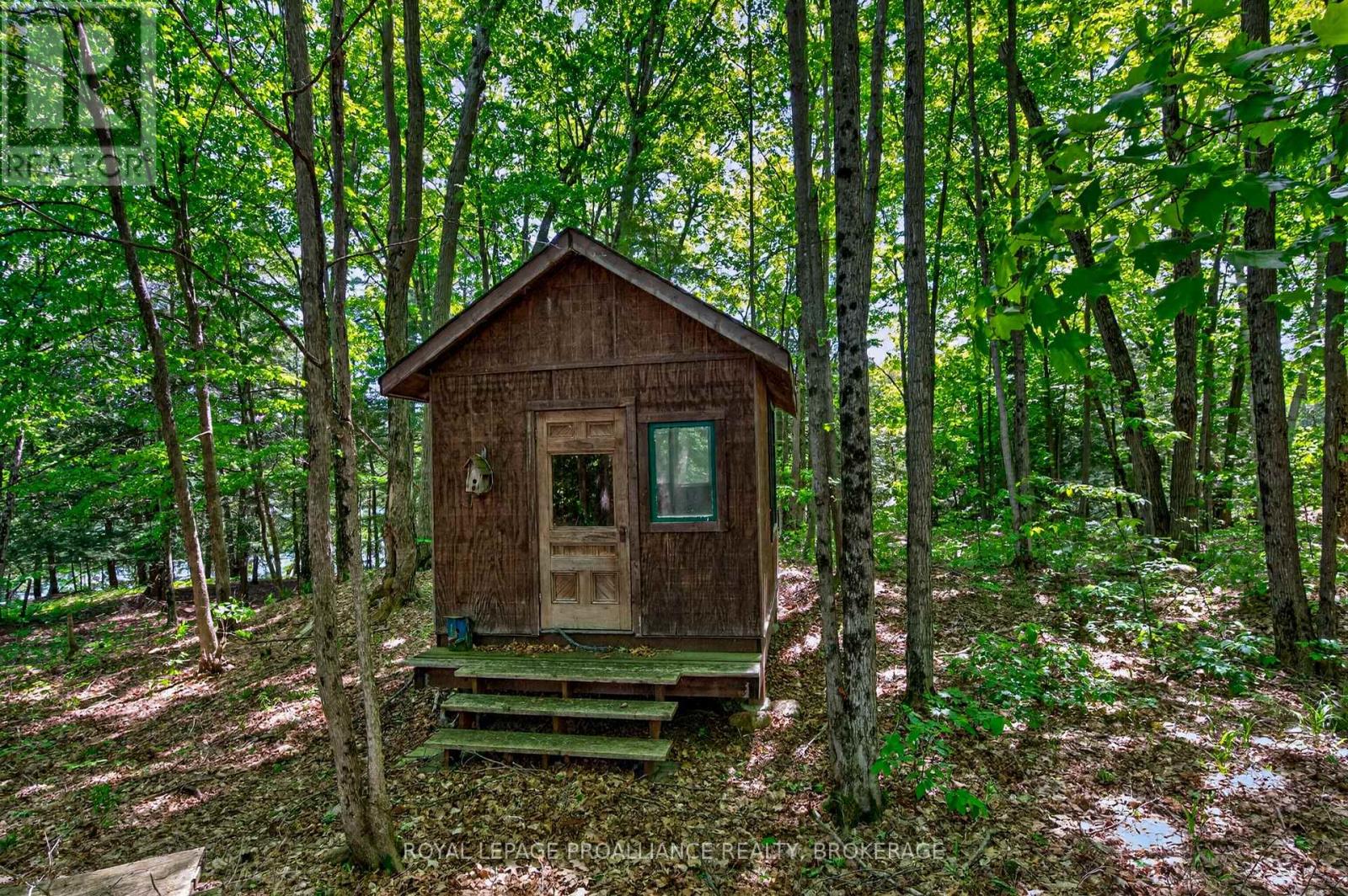 1147 SHADOW LANE - 23