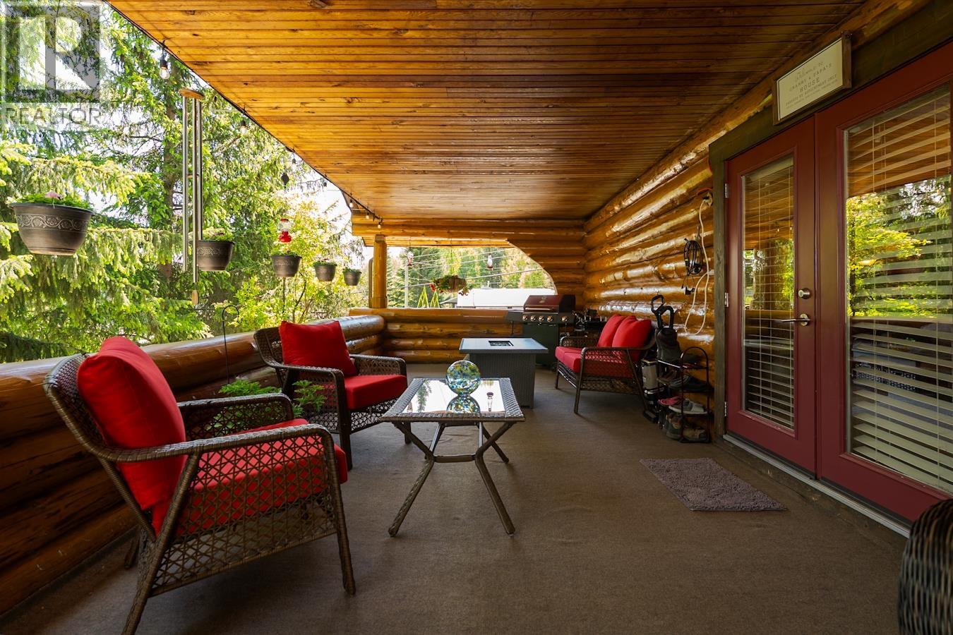 2100 O'KEEFE AVENUE - 11