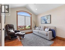 Family room/Fireplace - 6576 Talbot Trail, Merlin, ON N0P1W0 Photo 15