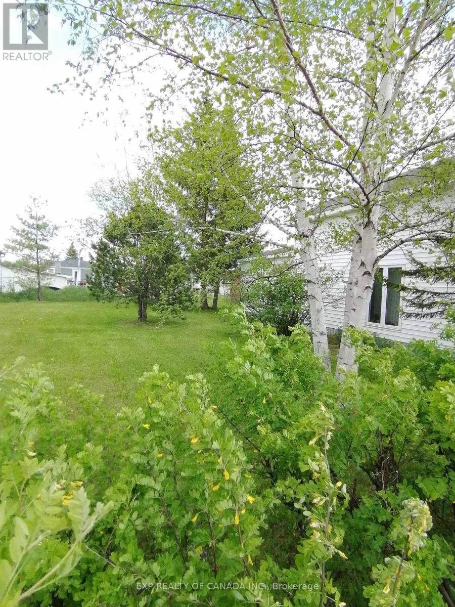 633 GLEASON AVENUE - 8