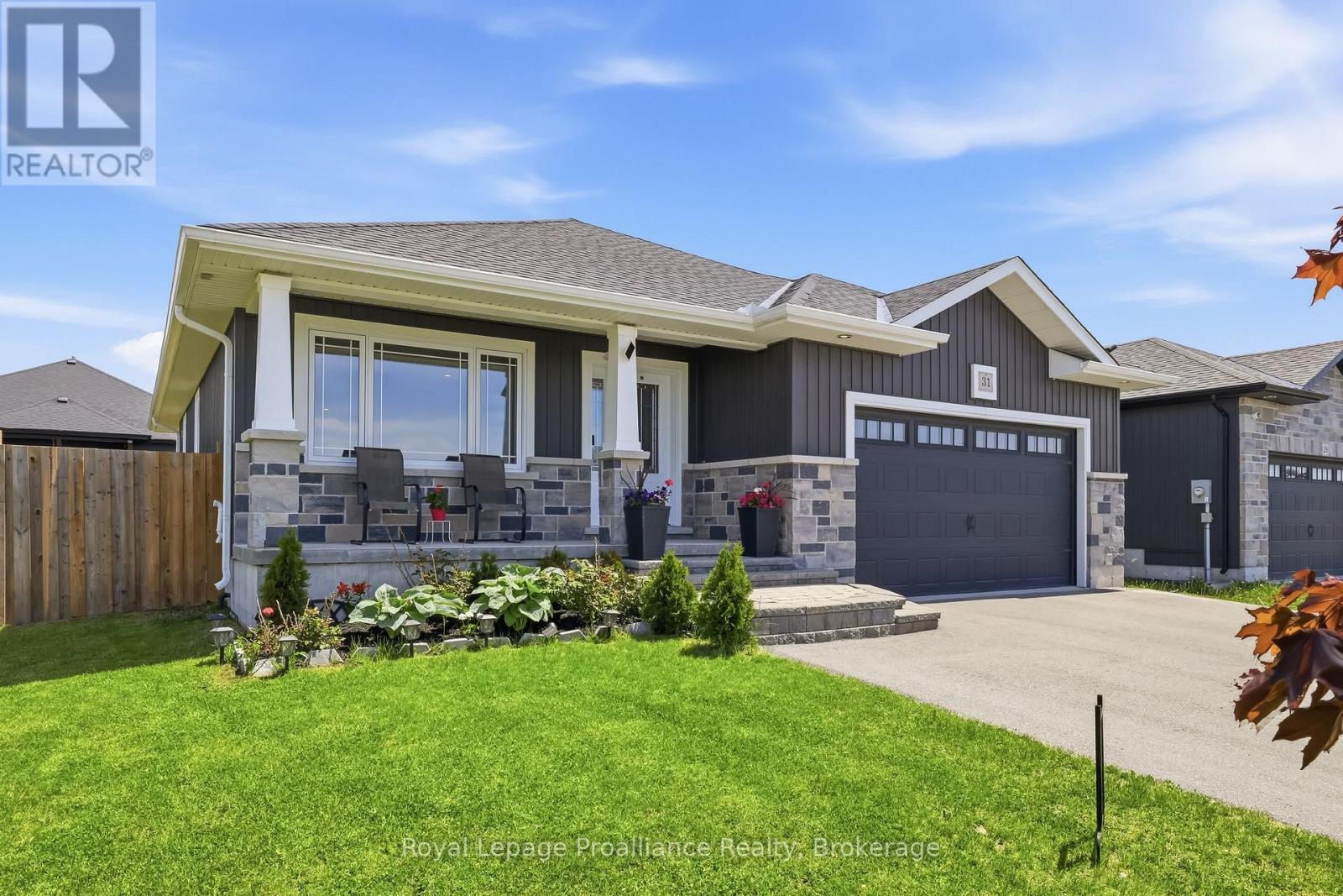 31 GAVIN CRESCENT - Image 3
