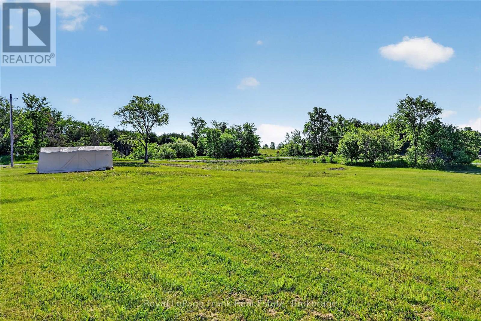 394 7TH LINE ROAD - 8