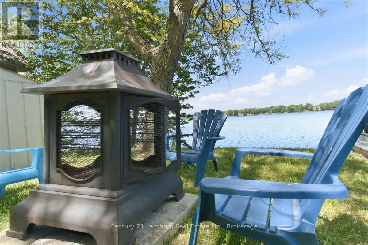 144 BLAKELY LANE - 32