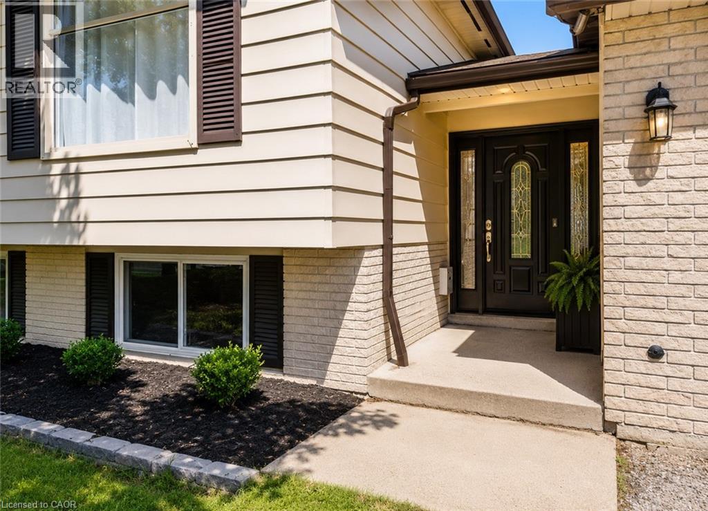84 ELGAR Avenue - 12