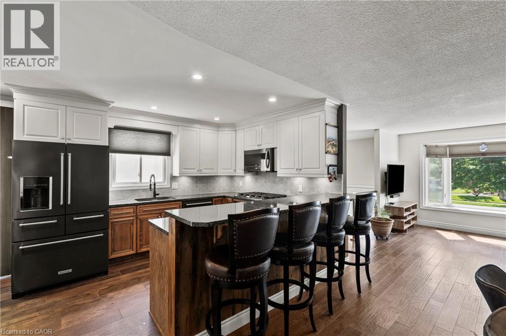 4513 CARRIAGE Road - 10