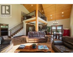 352 Ships Point Rd, Fanny Bay, BC V0R1W0 Photo 16