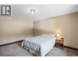 352 Ships Point Rd, Fanny Bay, BC V0R1W0 Photo 38