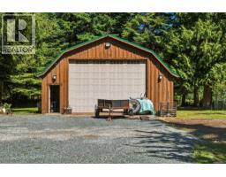 352 Ships Point Rd, Fanny Bay, BC V0R1W0 Photo 54