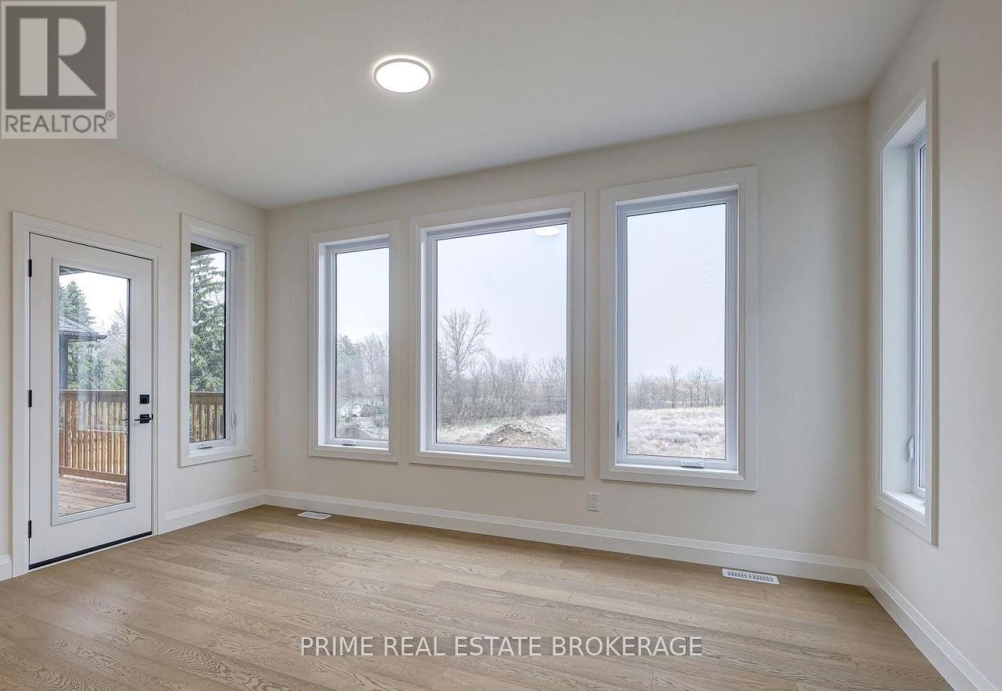 8074 UNION ROAD - 12