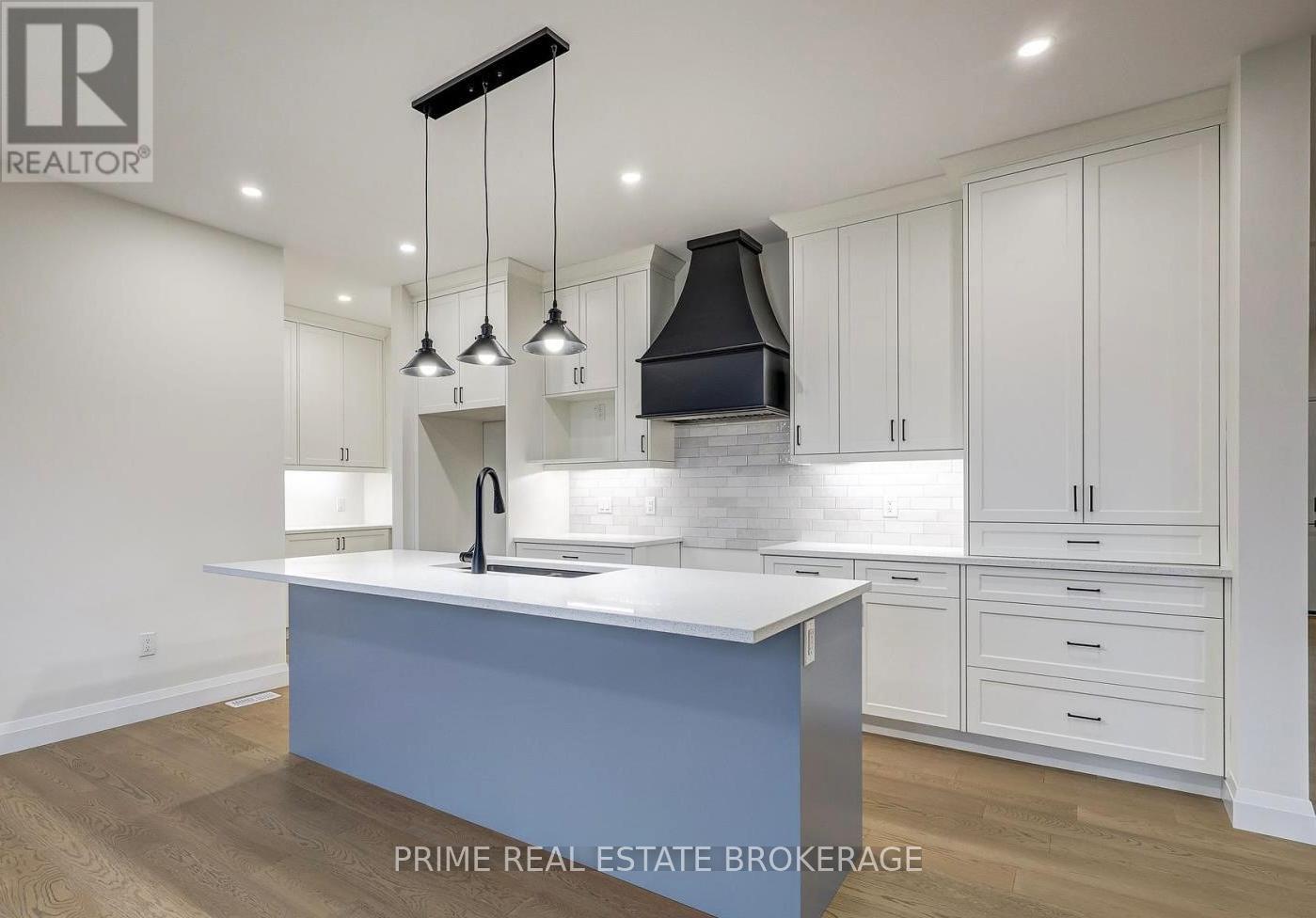8074 UNION ROAD - 15