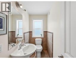 855 Ross Avenue, Penticton, BC V2A3A5 Photo 45