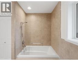 855 Ross Avenue, Penticton, BC V2A3A5 Photo 35