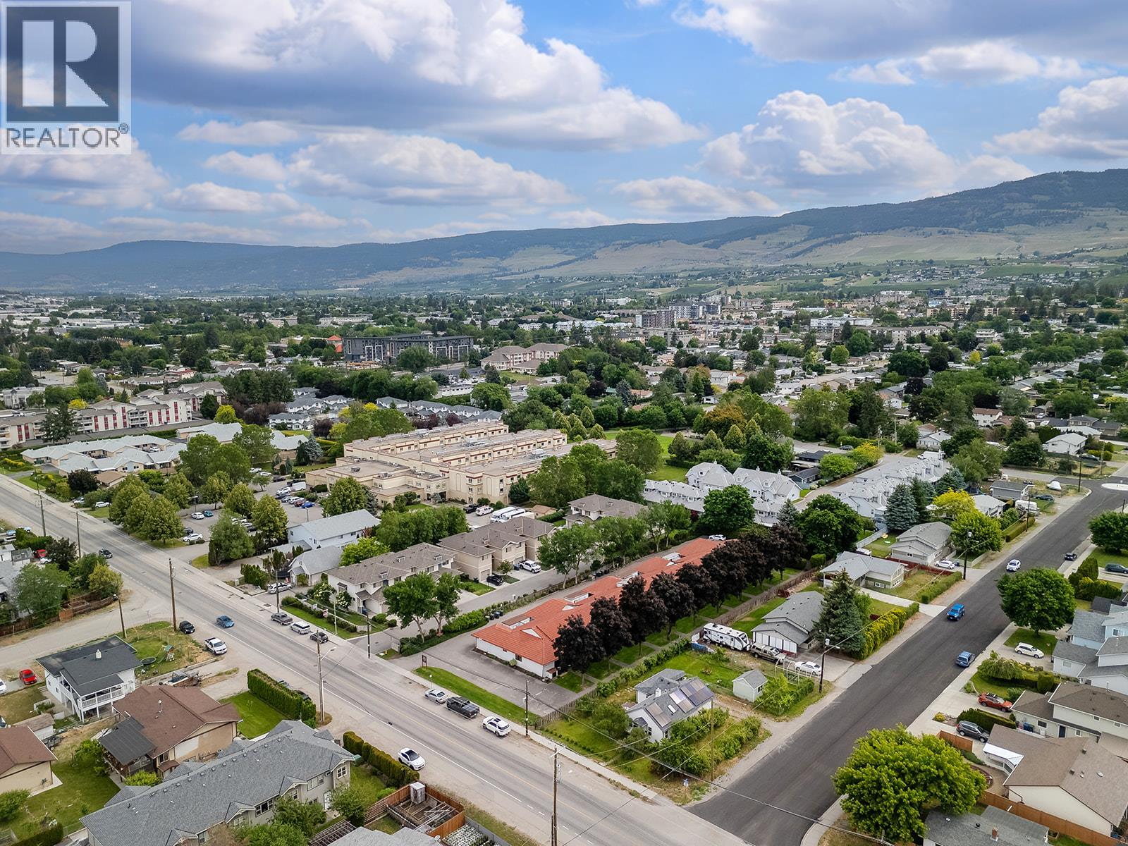 363 Gerstmar Road Unit# 6, Kelowna