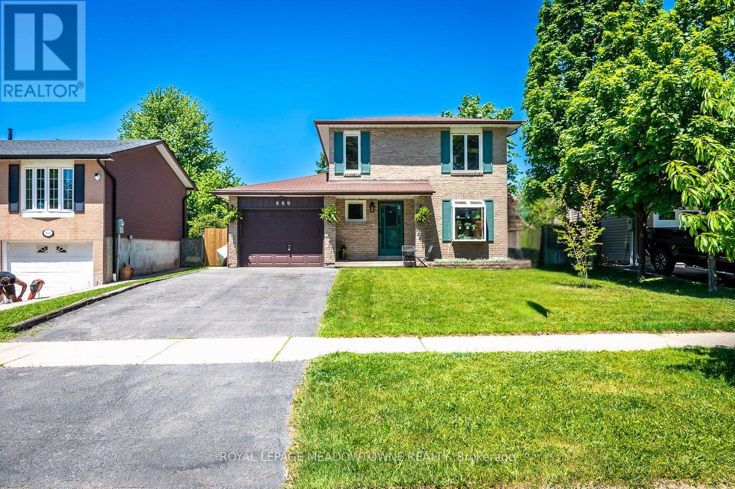 889 MORLEY AVENUE - 1