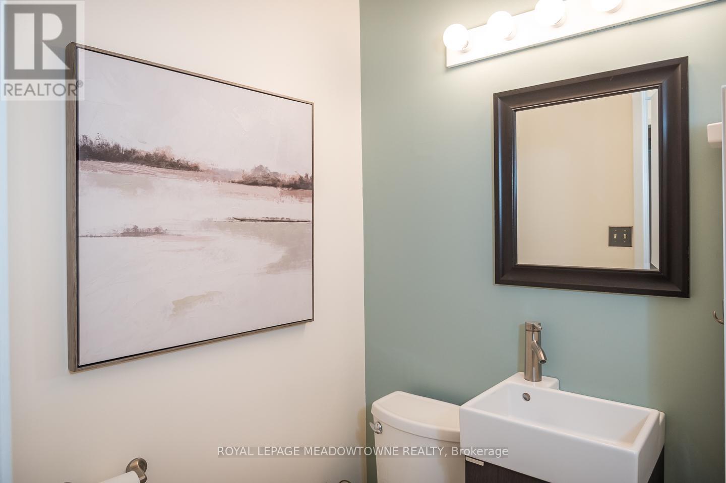 889 MORLEY AVENUE - 19