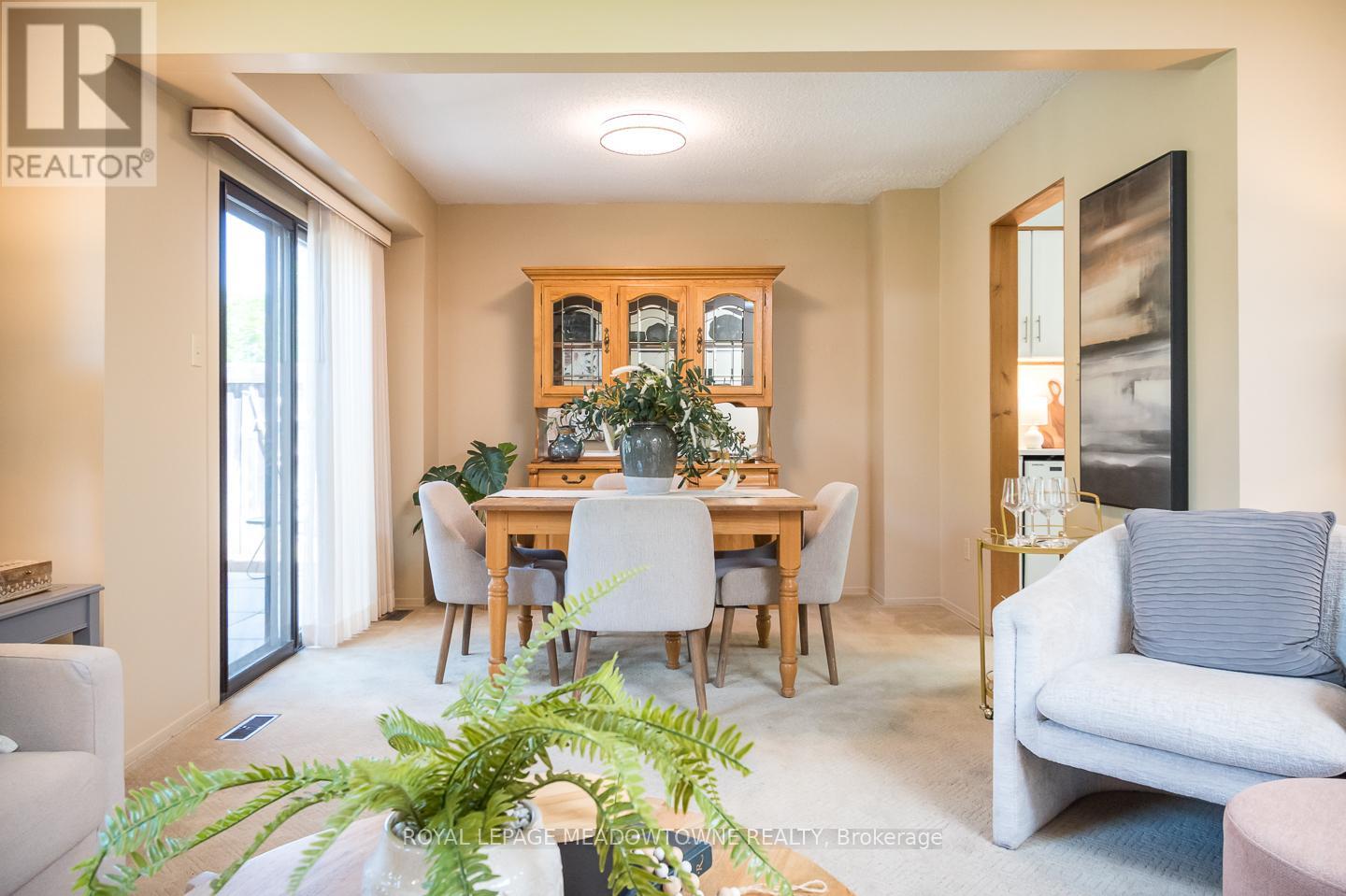 889 MORLEY AVENUE - 9