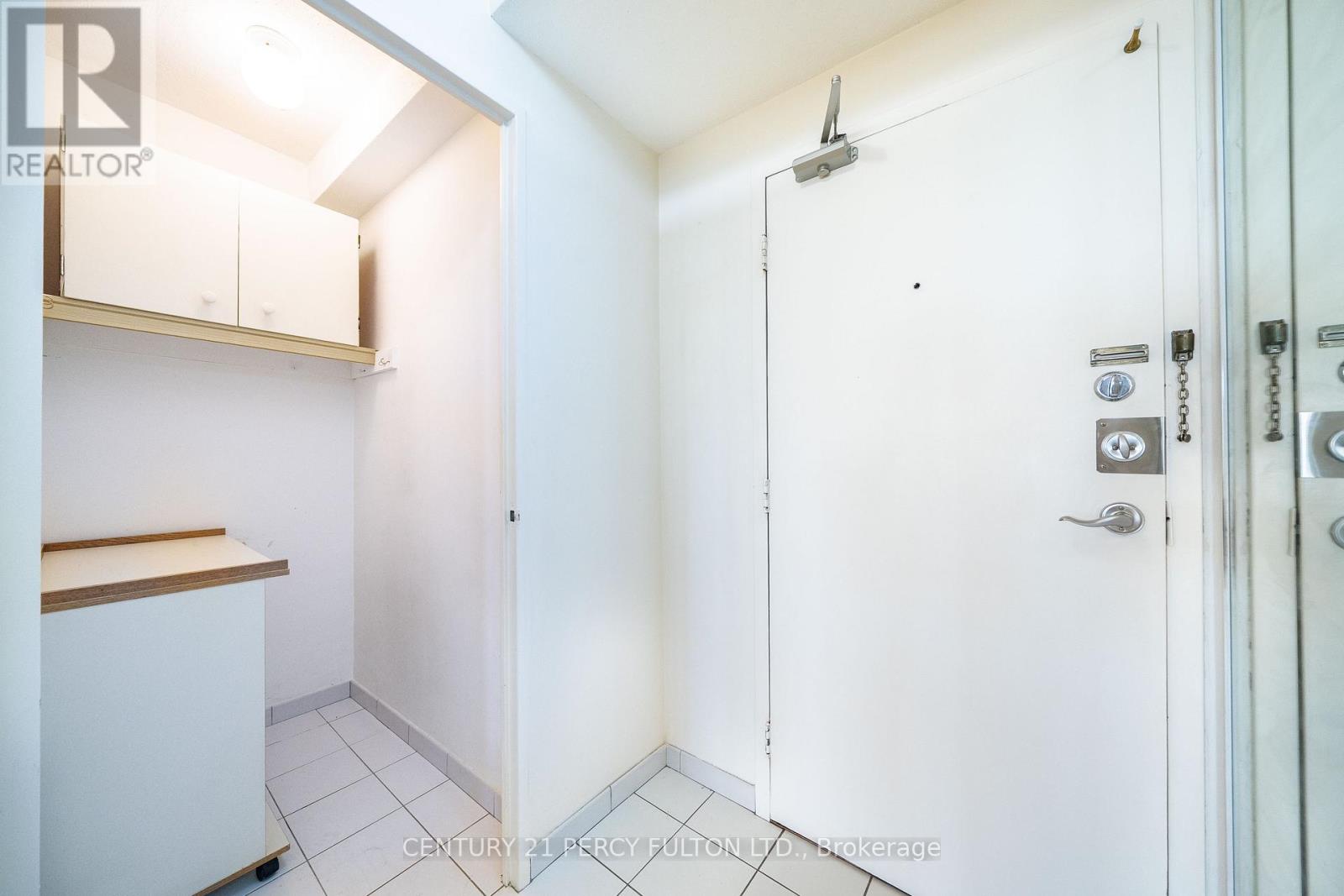 #1002 155 MARLEE AVENUE - 6