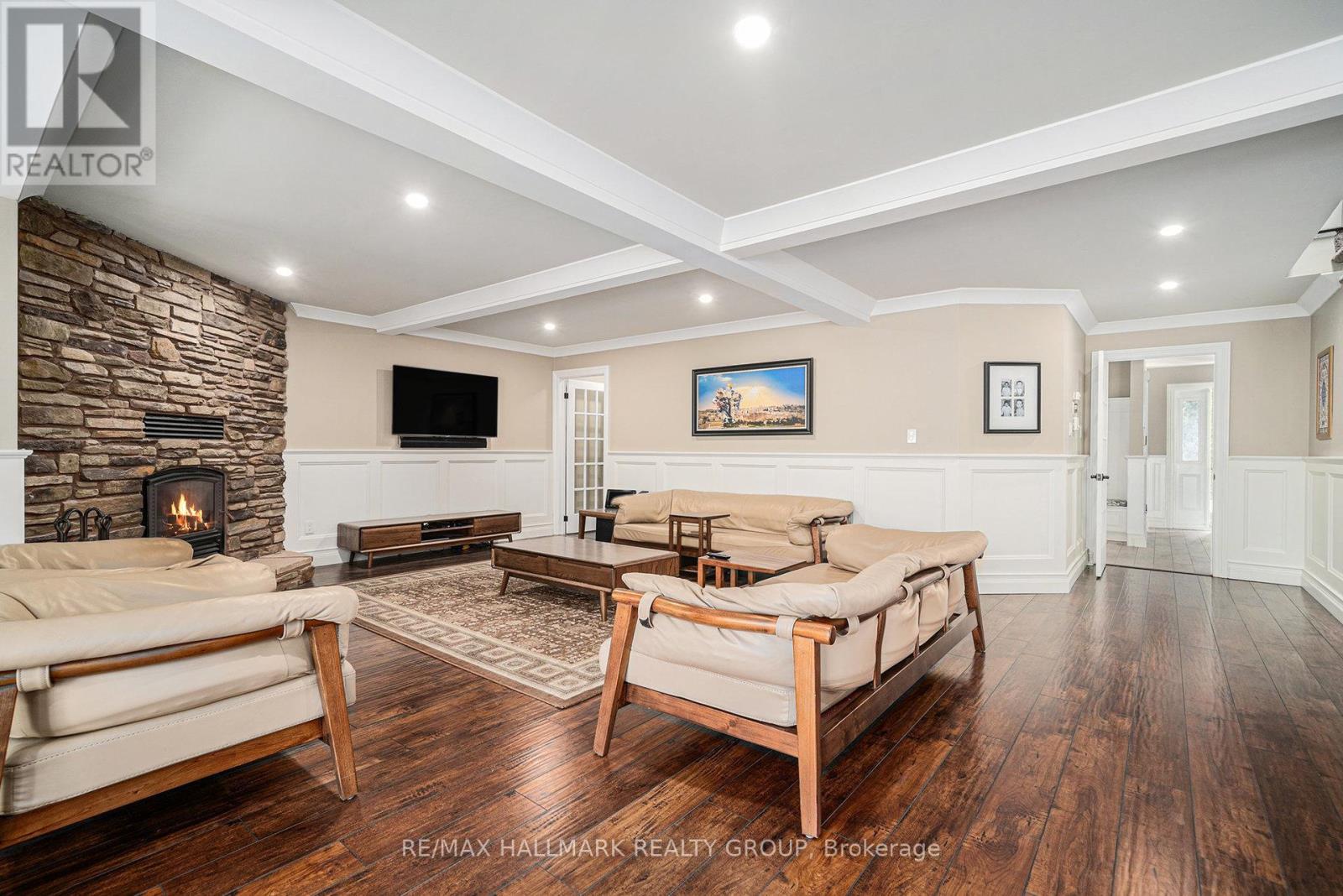 3809 ALDERWOOD STREET - 7