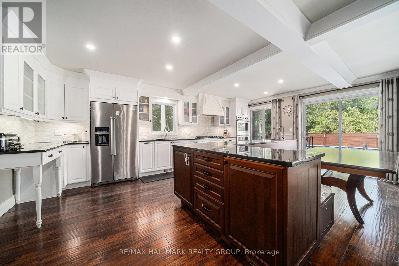 3809 ALDERWOOD STREET - 9