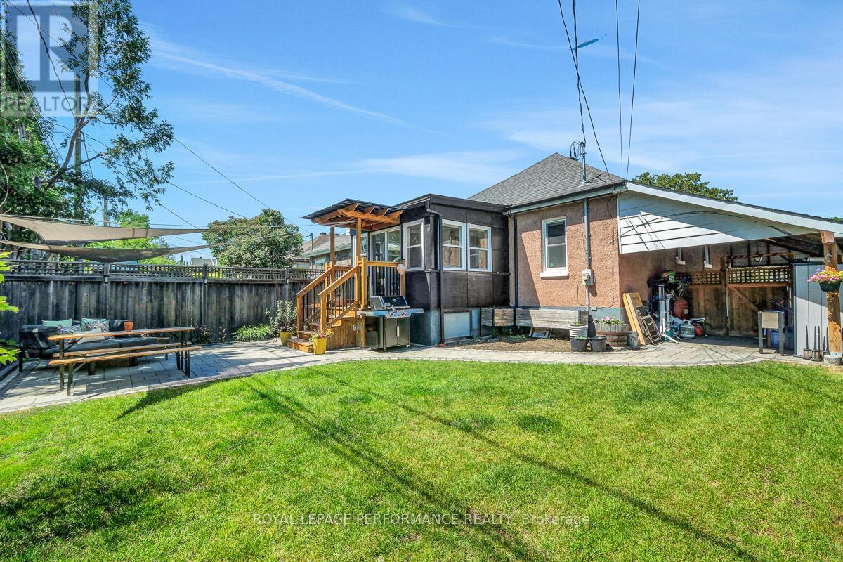 122 VACHON AVENUE - 32