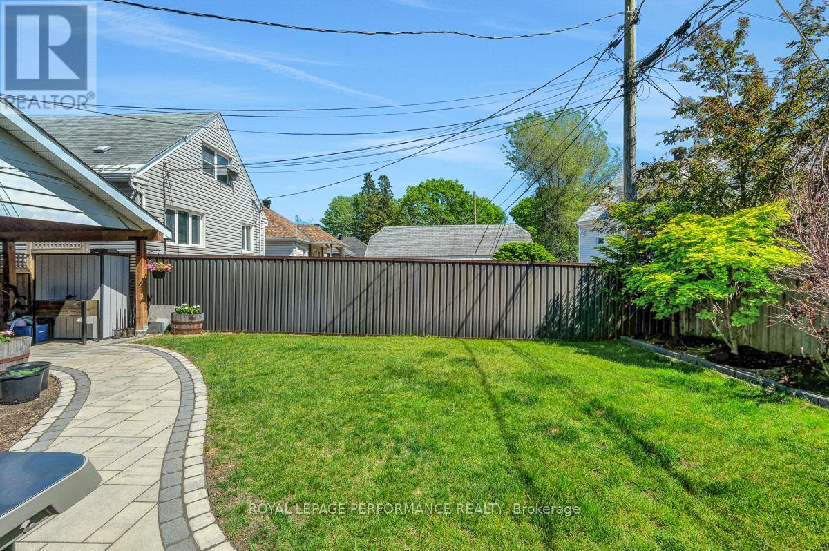 122 VACHON AVENUE - 36