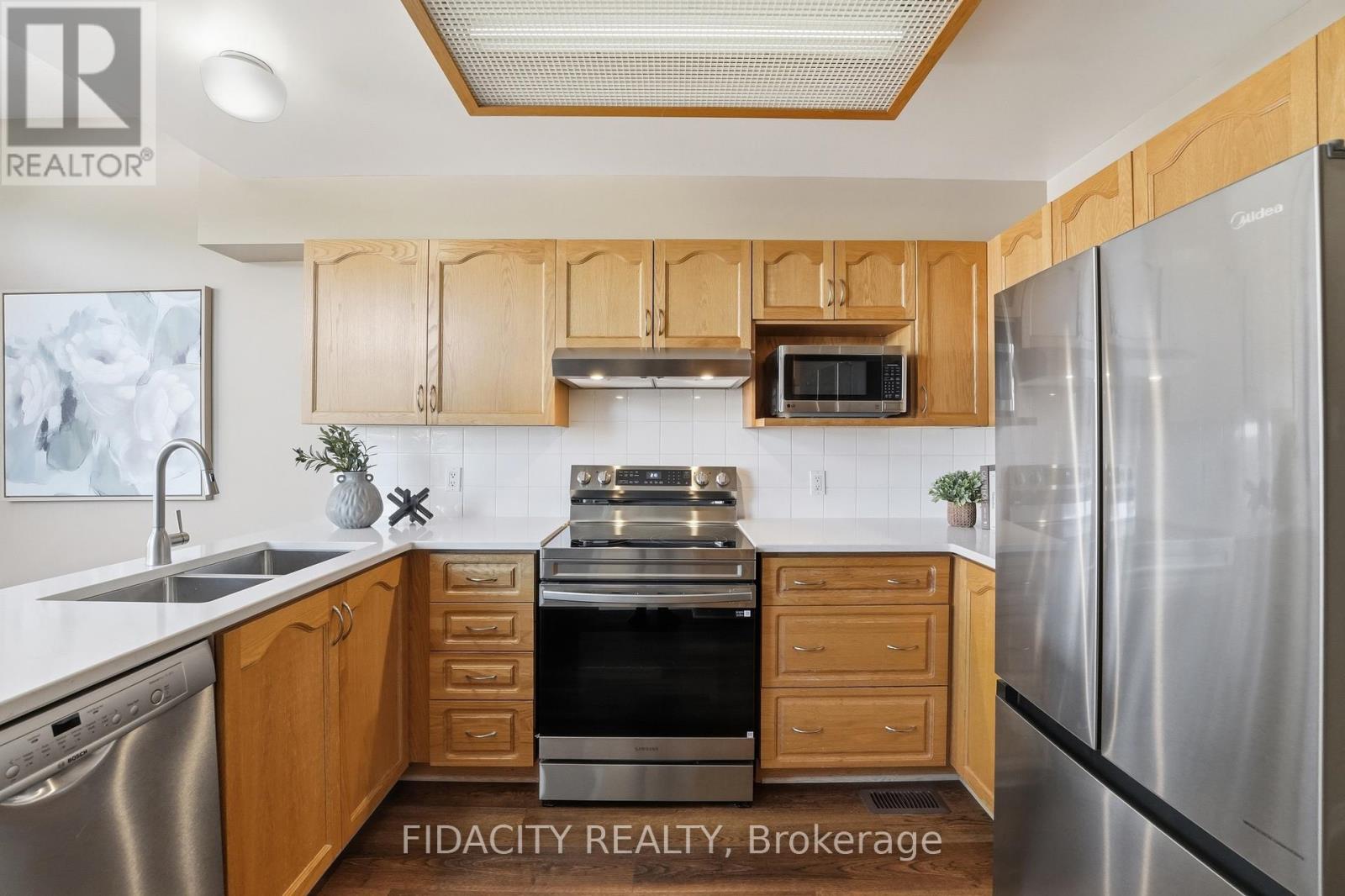173 WHALINGS CIRCLE - 16