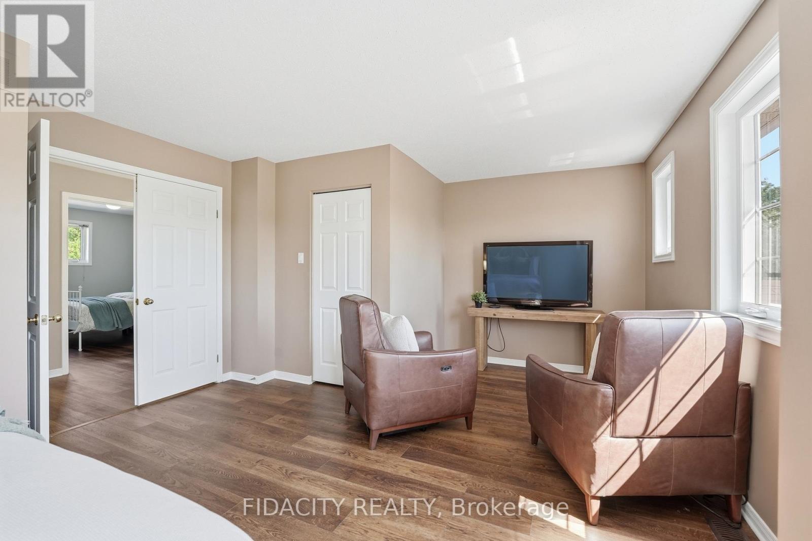 173 WHALINGS CIRCLE - 21