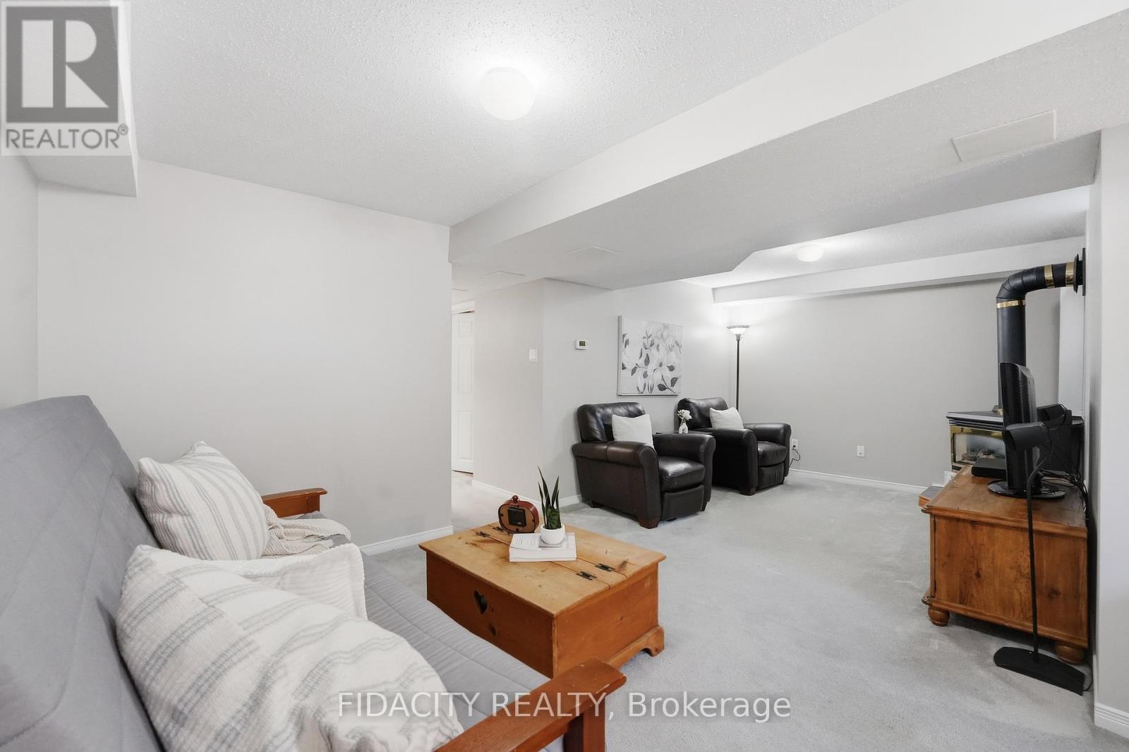 173 WHALINGS CIRCLE - 29