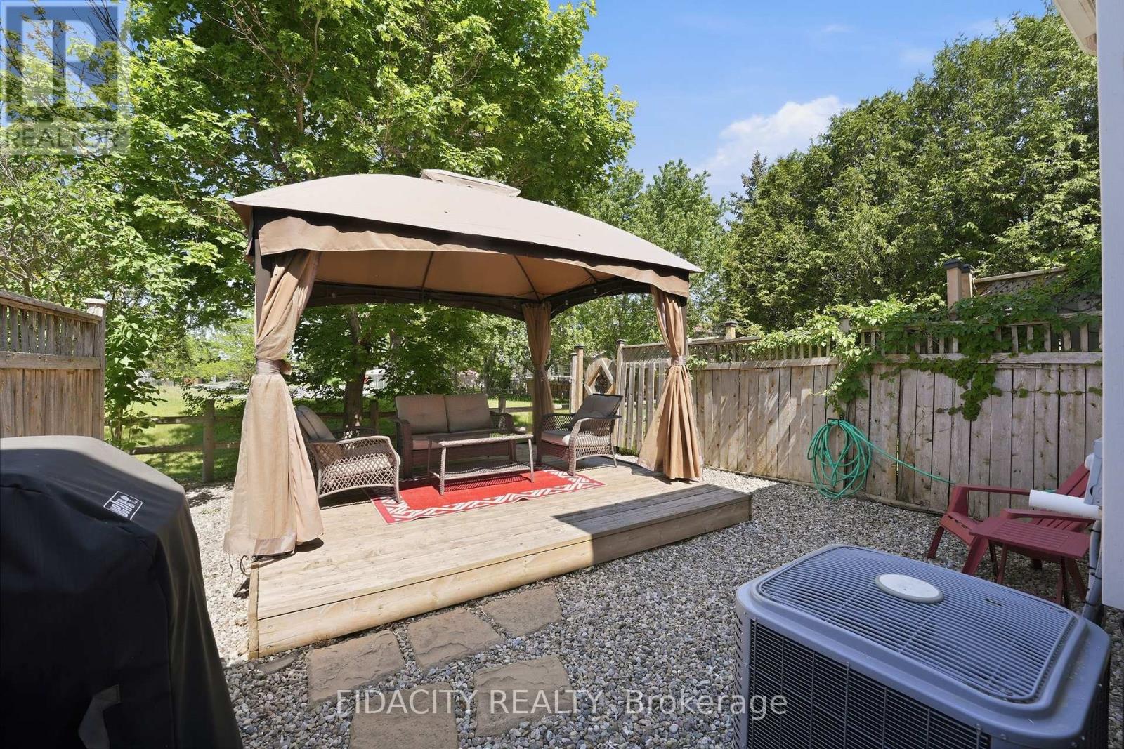 173 WHALINGS CIRCLE - 33