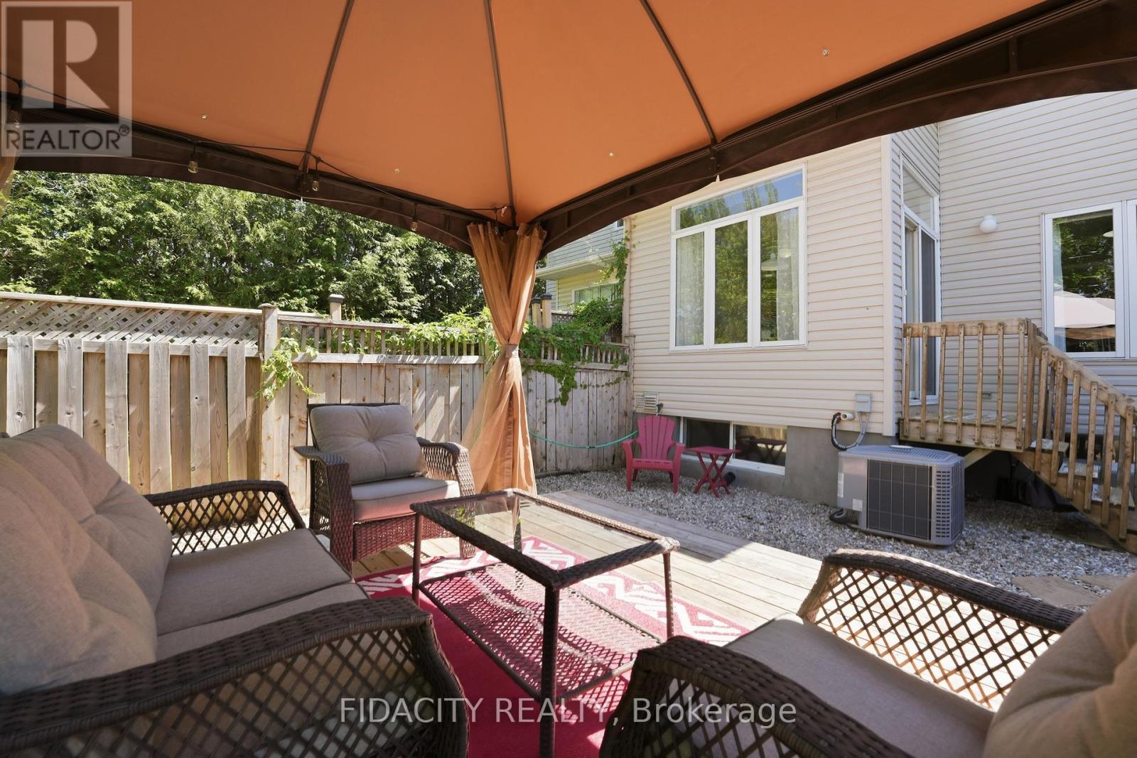 173 WHALINGS CIRCLE - 35