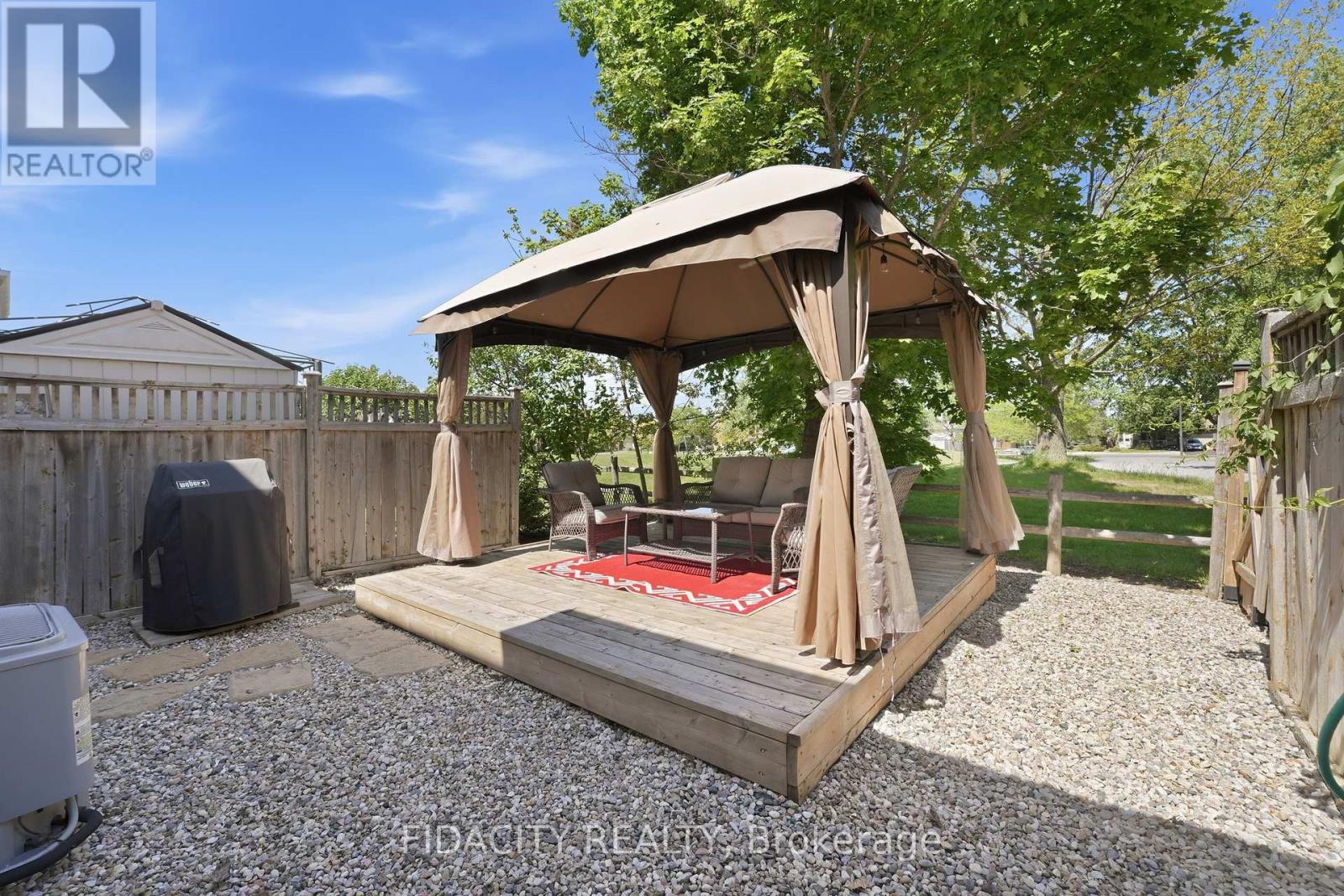 173 WHALINGS CIRCLE - 36