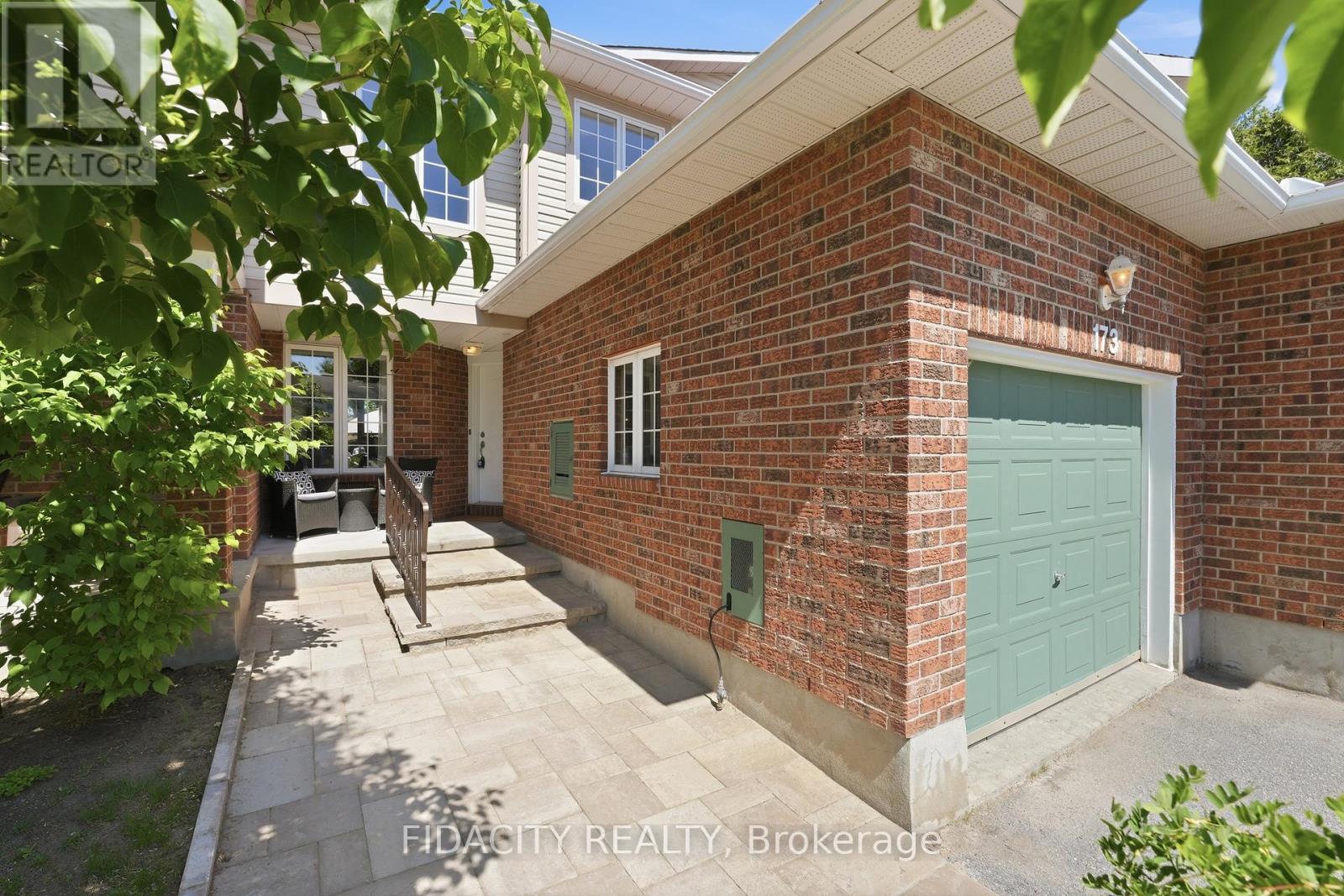 173 WHALINGS CIRCLE - 45