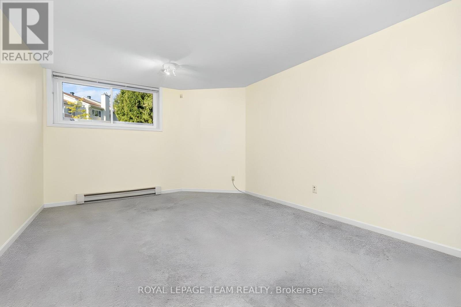 #31 68 GRANDCOURT DRIVE - 19