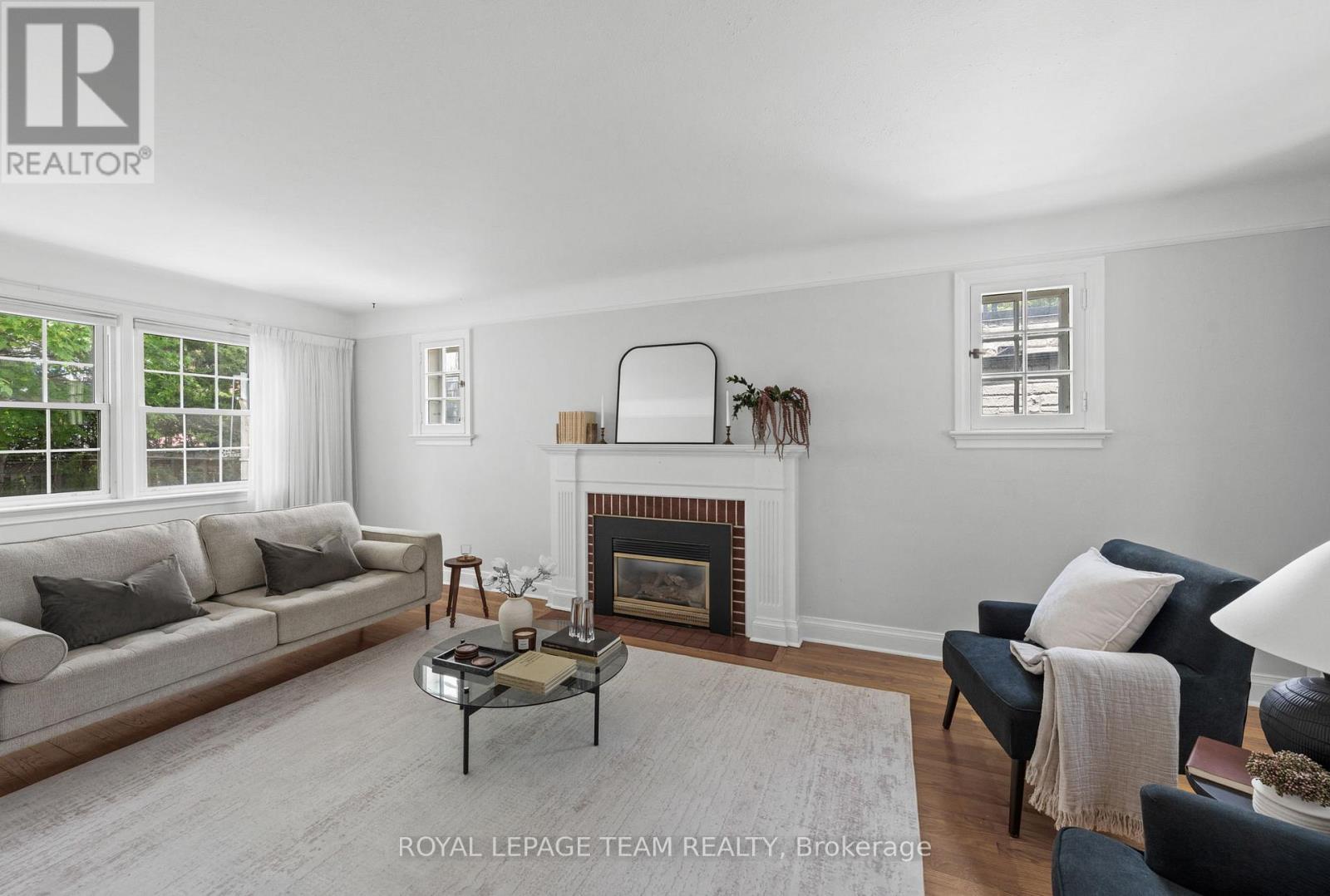 568 GOLDEN AVENUE - 10