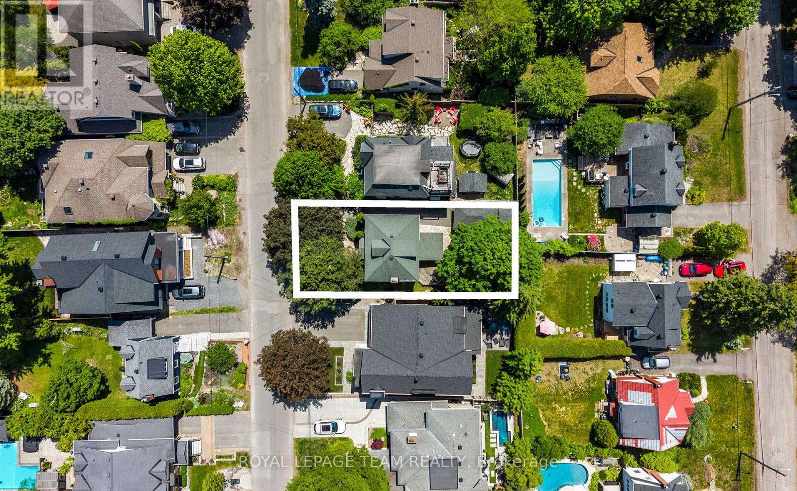 568 GOLDEN AVENUE - 45